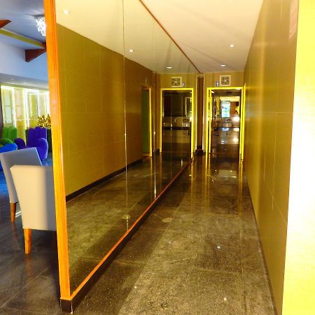 Pohseen Grand Palace Hotel Bangkok Kültér fotó