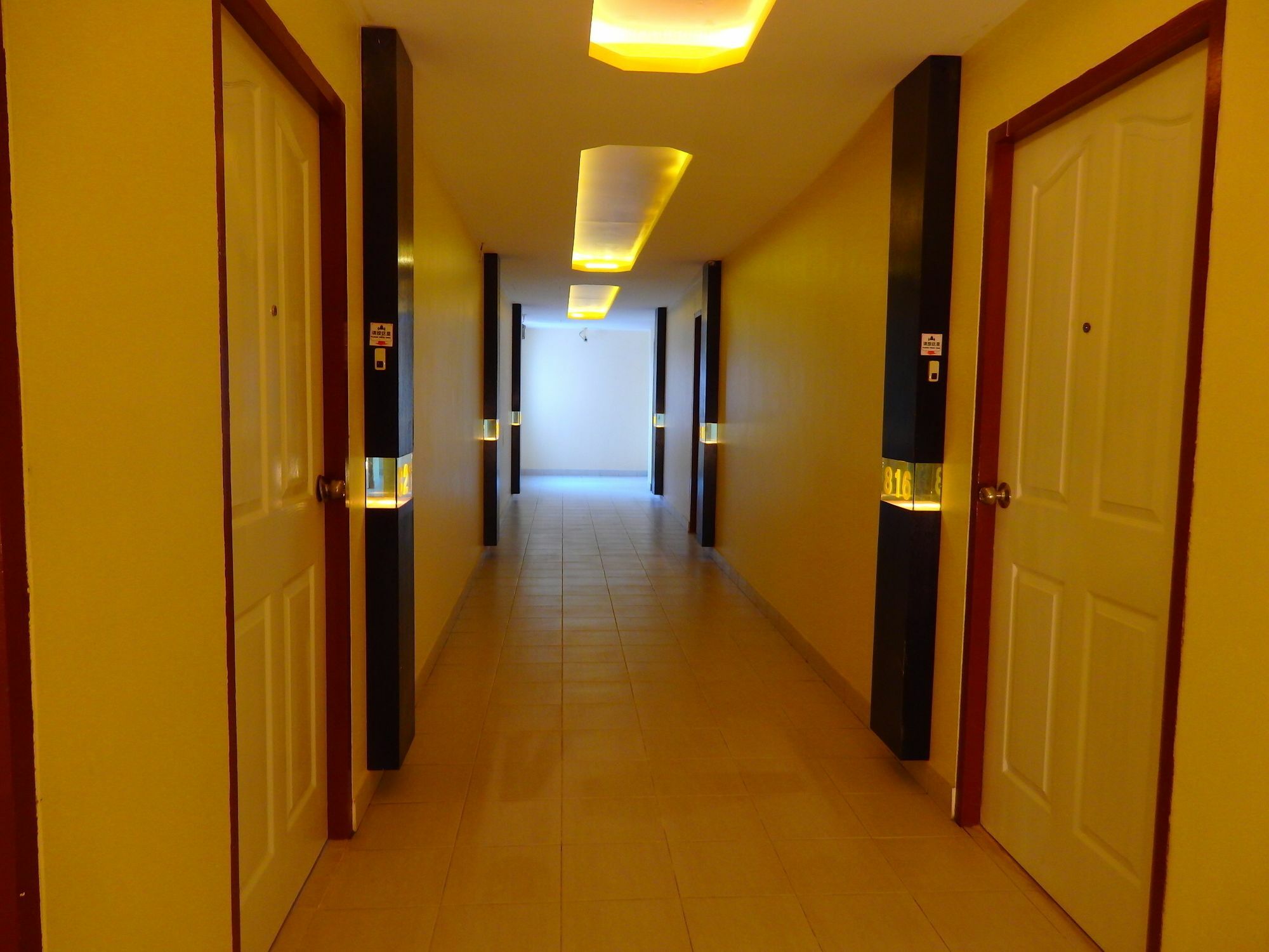 Pohseen Grand Palace Hotel Bangkok Kültér fotó